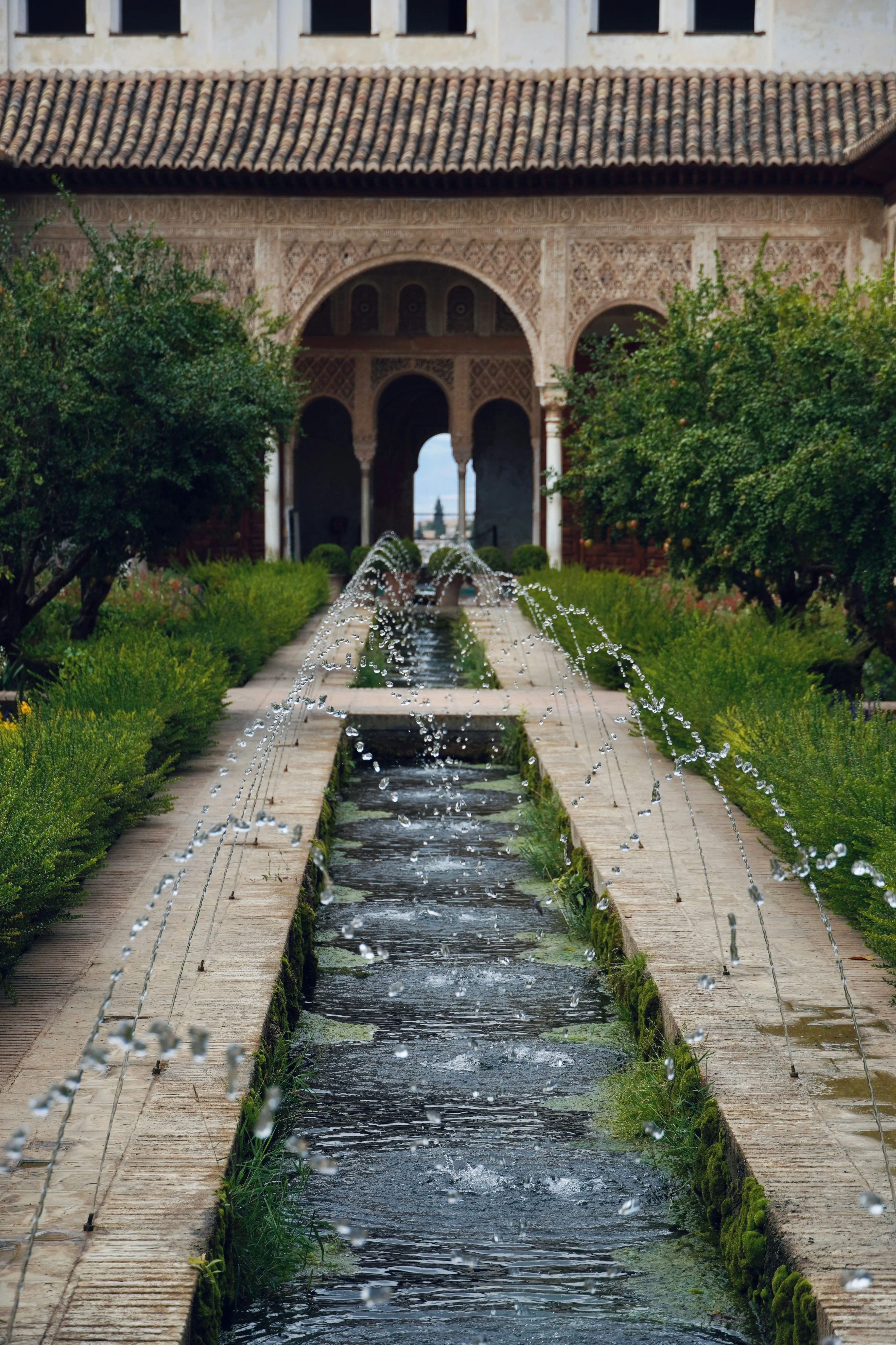 Mimarlık ve Su. Görsel kaynak:Photo by Meina Yin on Unsplash